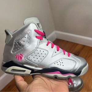 Air Jordan 6 Retro “Valentine's Day 2014”  440892-605 Size 5.5M/7W